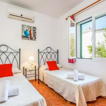 Torre Soli Nou Sleeps 11 Pool Air Con Wifi * 손 보우